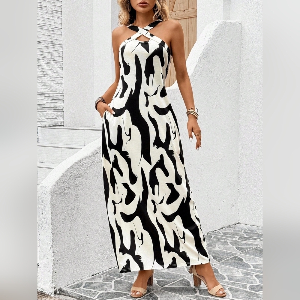 Summer Striped Print Halter Maxi Dress For Women - Picture 4 of 6